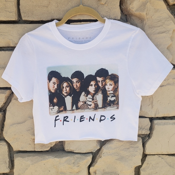 Warner Bros. Tops - 🔥2/$15 Friends TV show graphic crop top
